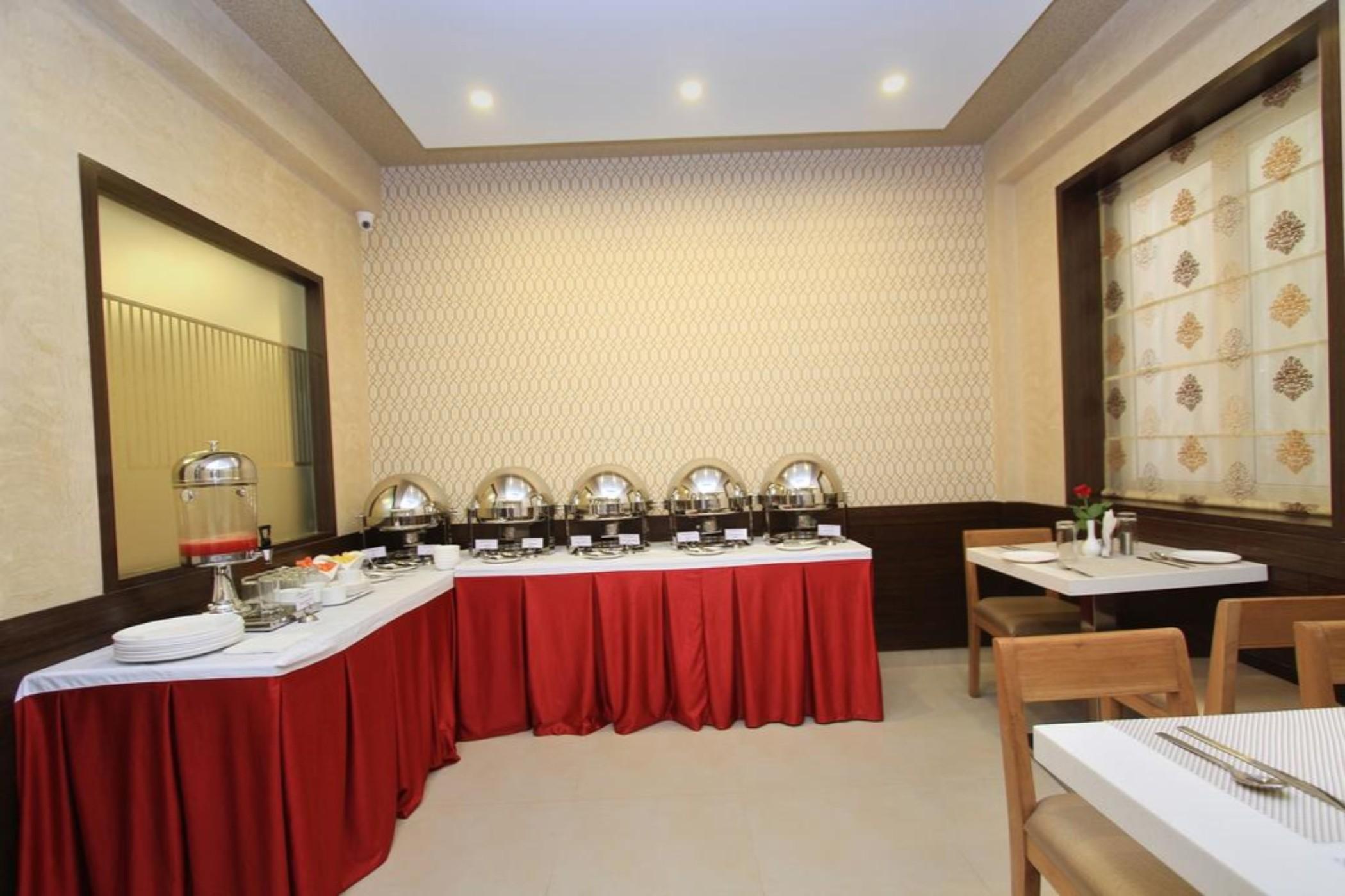 La Sara Regent Hotel Bangalore Eksteriør billede
